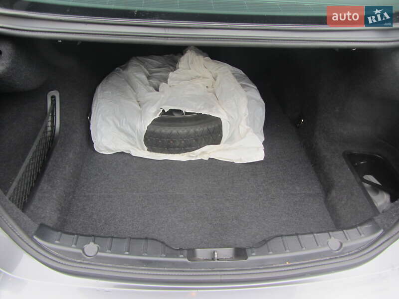 Седан BMW 5 Series 2013 в Житомире фото 41 Седан BMW 5 Series 2013 в Житомире