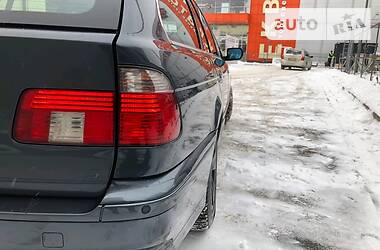 Универсал BMW 5 Series 2001 в Черновцах