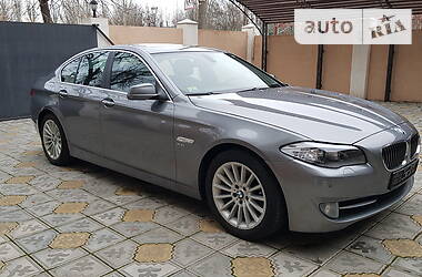 Седан BMW 5 Series 2012 в Бердянске