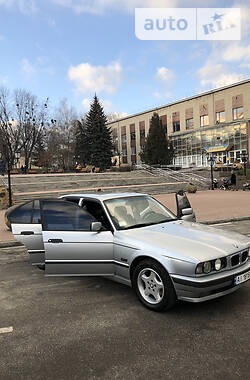 Седан BMW 5 Series 1995 в Києві