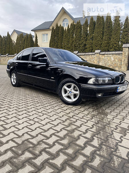 Седан BMW 5 Series 1998 в Надвірній