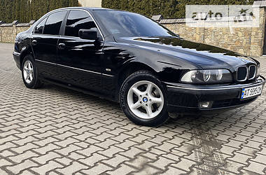 Седан BMW 5 Series 1998 в Надвірній