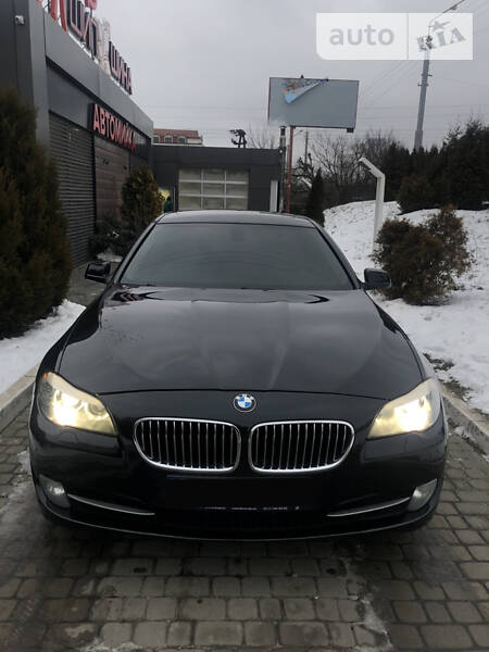 Седан BMW 5 Series 2010 в Пустомытах