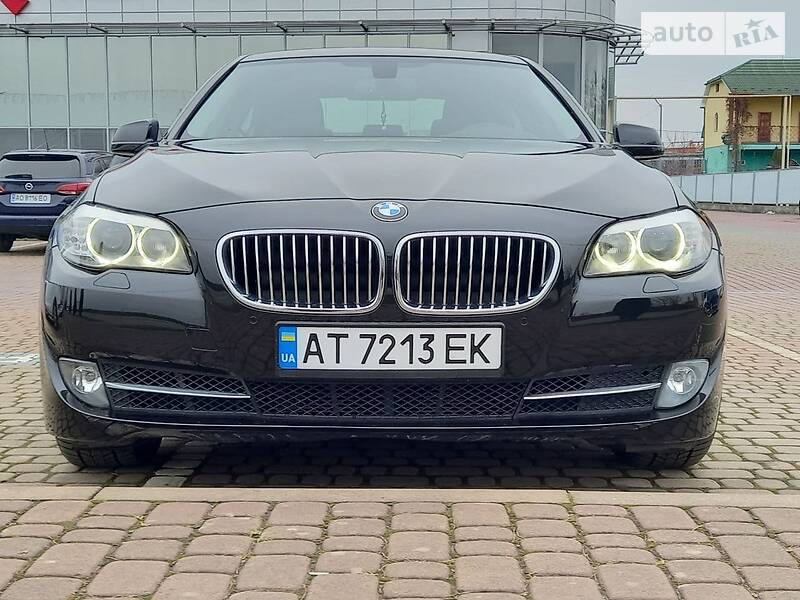 Седан BMW 5 Series 2013 в Ивано-Франковске