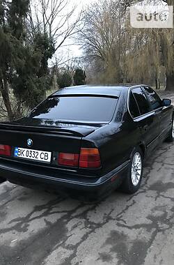 Седан BMW 5 Series 1989 в Ровно