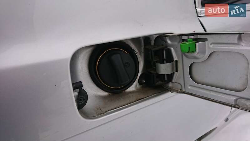 Седан BMW 5 Series 2002 в Коломые