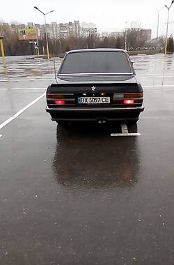 Седан BMW 5 Series 1986 в Хмельницькому