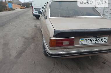 Седан BMW 5 Series 1979 в Олешках