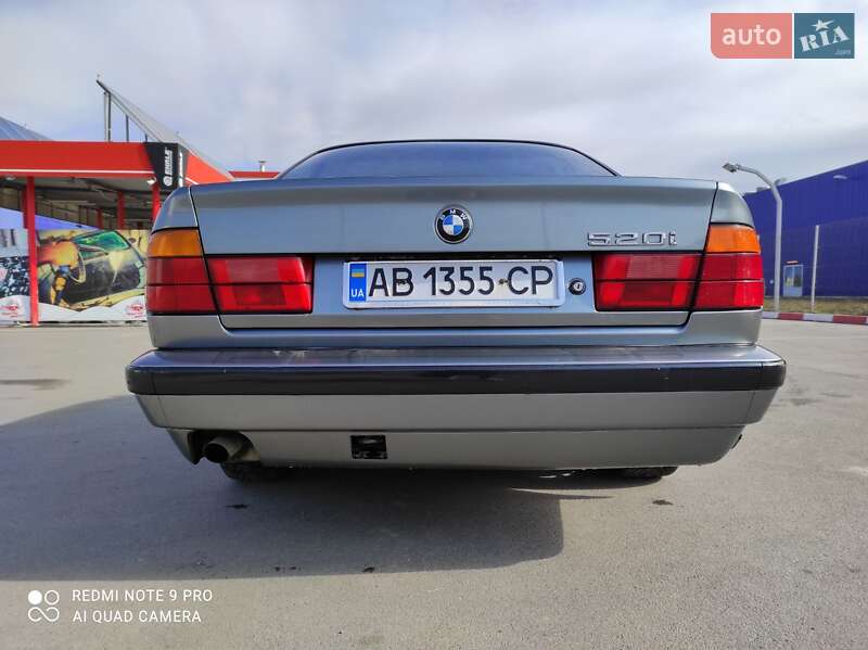 Седан BMW 5 Series 1989 в Вінниці