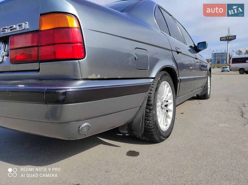 Седан BMW 5 Series 1989 в Вінниці