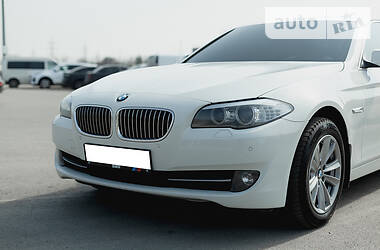 Седан BMW 5 Series 2012 в Днепре