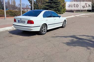 Седан BMW 5 Series 1997 в Черноморске