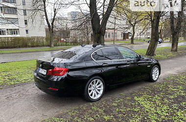 Седан BMW 5 Series 2014 в Львові