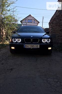 Седан BMW 5 Series 1995 в Одессе