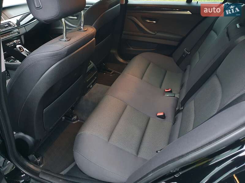 Универсал BMW 5 Series 2015 в Ровно фото 14 Универсал BMW 5 Series 2015 в Ровно