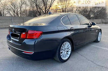 Седан BMW 5 Series 2014 в Кривом Роге