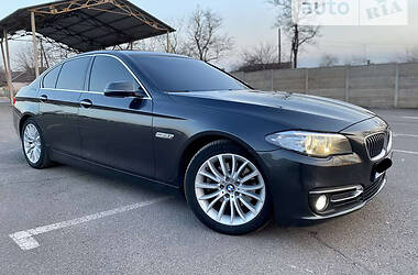 Седан BMW 5 Series 2014 в Кривом Роге