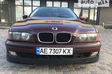 Седан BMW 5 Series 1999 в Дніпрі