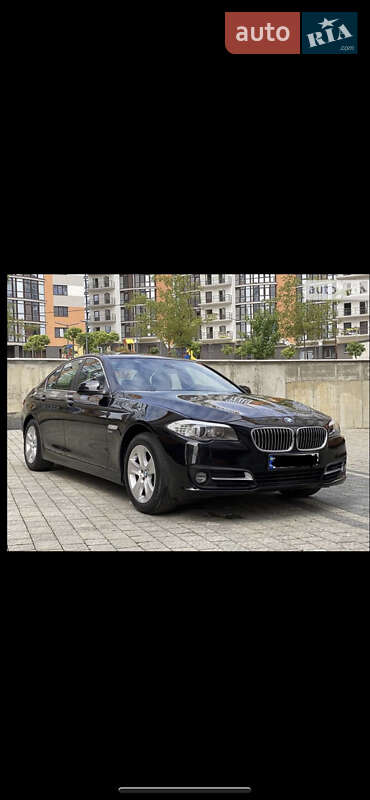BMW 5 Series 2011