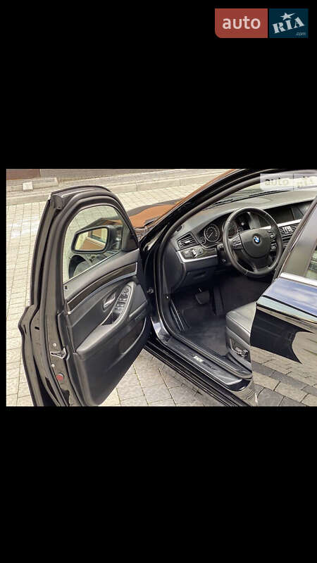 Седан BMW 5 Series 2011 в Івано-Франківську