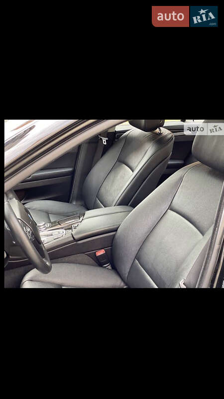 Седан BMW 5 Series 2011 в Івано-Франківську