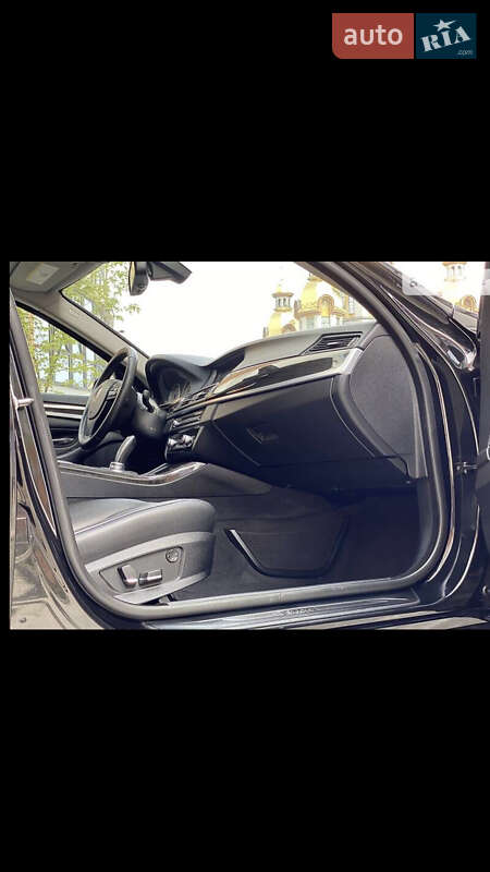 Седан BMW 5 Series 2011 в Івано-Франківську