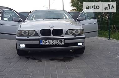 Седан BMW 5 Series 1999 в Днепре