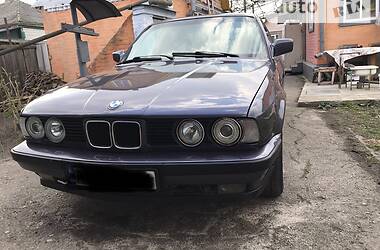 Седан BMW 5 Series 1988 в Переяславе