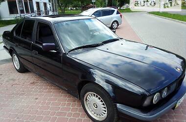 Седан BMW 5 Series 1991 в Львове