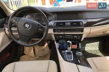 Седан BMW 5 Series 2013 в 