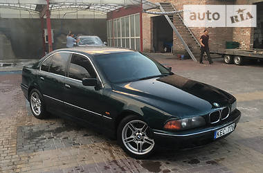 Седан BMW 5 Series 1999 в Знаменке
