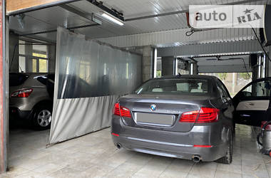 Седан BMW 5 Series 2010 в Николаеве