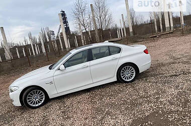 Седан BMW 5 Series 2011 в Кривом Роге