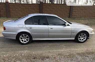 Седан BMW 5 Series 2001 в Києві