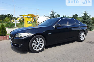 Седан BMW 5 Series 2011 в Чернівцях