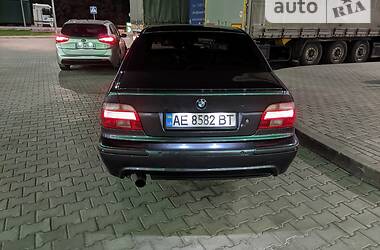 Седан BMW 5 Series 1996 в Дніпрі