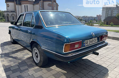 Седан BMW 5 Series 1981 в Івано-Франківську