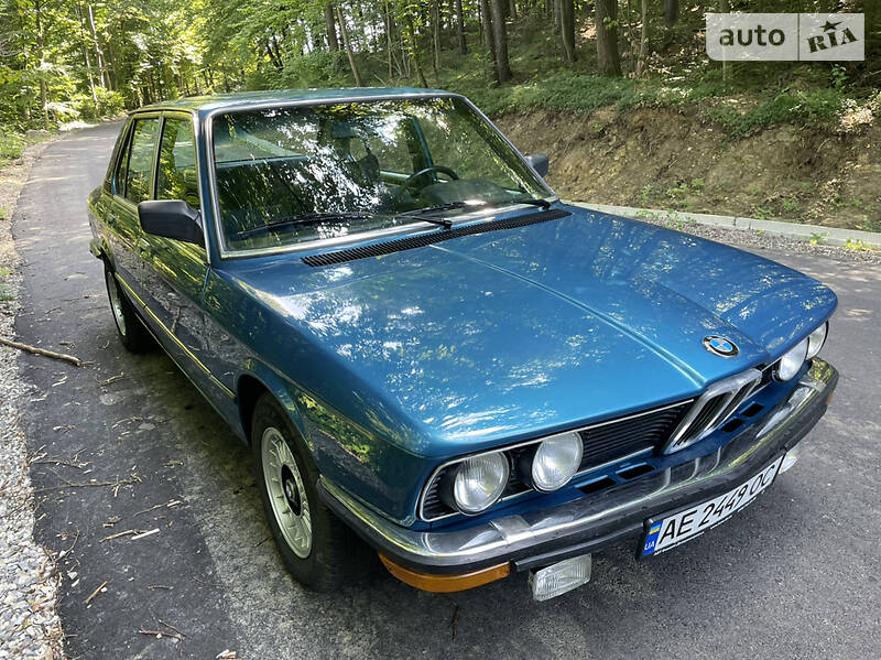 Седан BMW 5 Series 1981 в Івано-Франківську