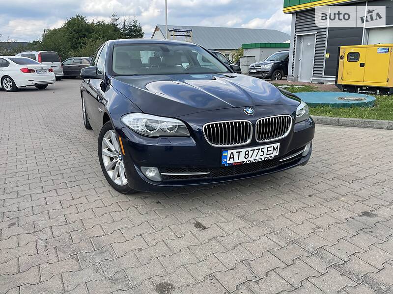 Седан BMW 5 Series 2012 в Косові