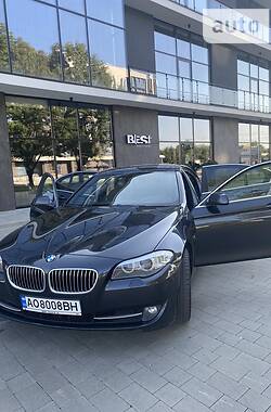 Седан BMW 5 Series 2011 в Ужгороді