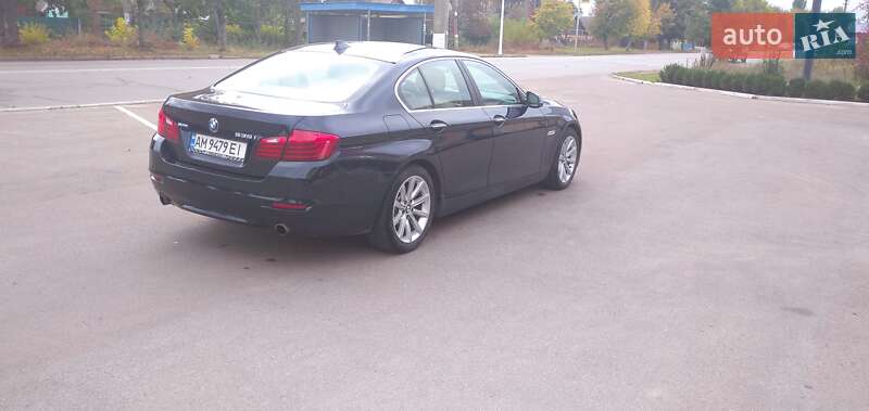 Седан BMW 5 Series 2015 в Коростені