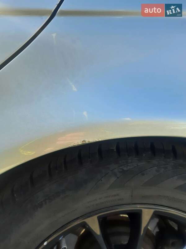 Седан BMW 5 Series 1999 в Горішніх Плавнях