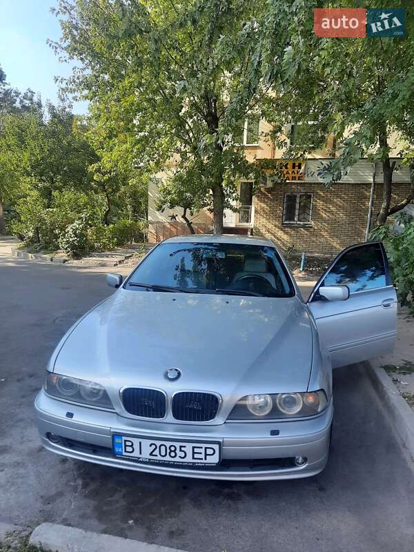 Седан BMW 5 Series 1999 в Горішніх Плавнях
