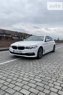 Седан BMW 5 Series 2017 в Шепетовке