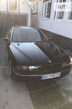 Седан BMW 5 Series 1998 в 