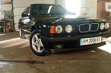 Седан BMW 5 Series 1995 в Житомирі