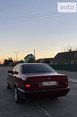 Седан BMW 5 Series 1991 в Хмельницком