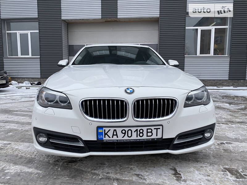 Седан BMW 5 Series 2016 в Вінниці