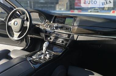 Седан BMW 5 Series 2015 в Ужгороде