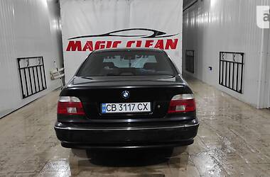 Седан BMW 5 Series 2000 в Чернигове